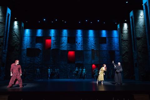 la_sorcière_-_matt_laurent-robert_marien-stéphanie_bedard_-_corée_-_2014.jpg