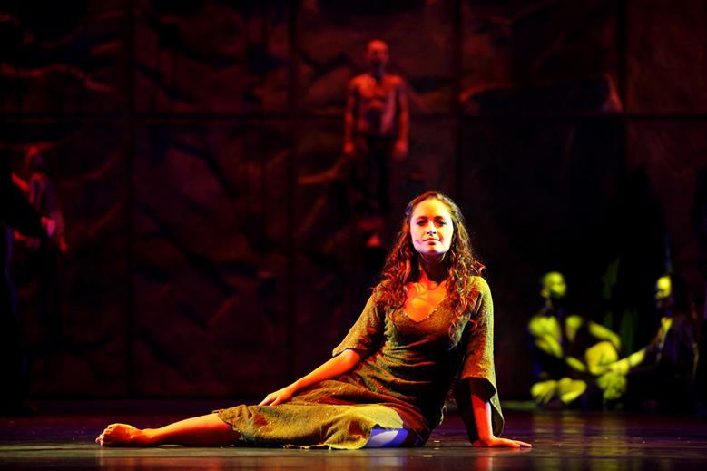 belle_is_the_only_word_-_chine_-_2012.jpg