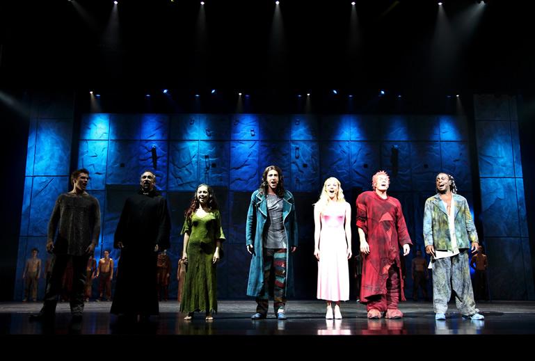 finale_-_stephen_webb-robert_marien-candice_parise-dennis_ten_vergert-lilly_jane_young-matt_laurent-ian_carlyle_-_chine_-_2012.jpg