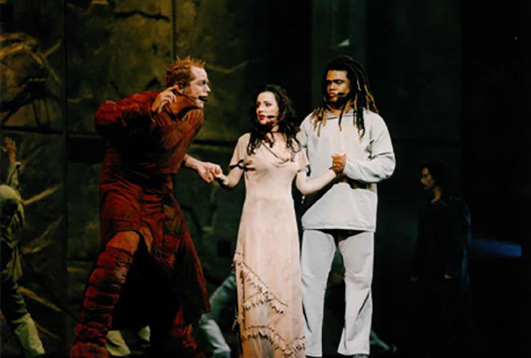 free-today-tina-arena-luck-mervil-garou-angleterre-2000.jpg