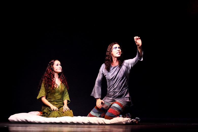 the_word_phoebus_-_candice_parise-dennis_ten_vergen_-_chine_-_2012.jpg